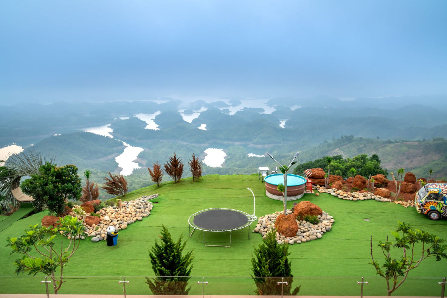 How to Clean and Maintain Artificial Turf in Las Vegas